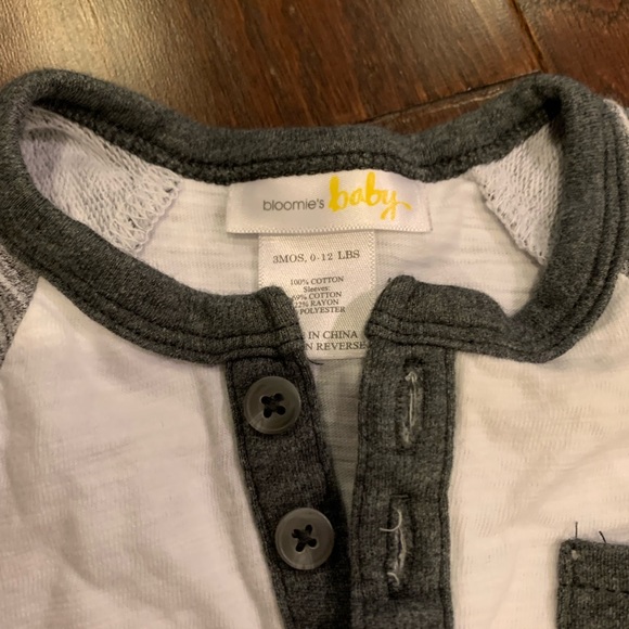 Bloomies baby tshirt and short set - Picture 2 of 2